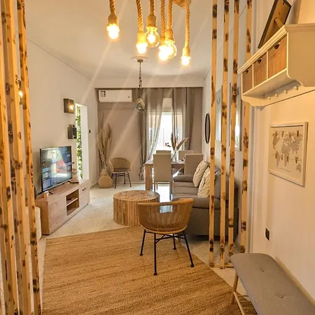 Aelia * PalaiónTsiflíkion